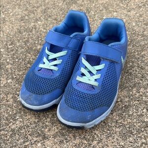 Nike Kids Blue Athletic Shoes